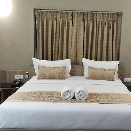 Doves-Kohinoor Exotica Hotell Lonavala Eksteriør bilde