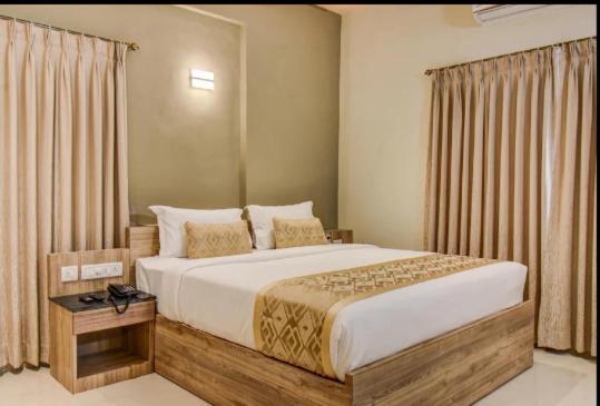 Doves-Kohinoor Exotica Hotell Lonavala Eksteriør bilde